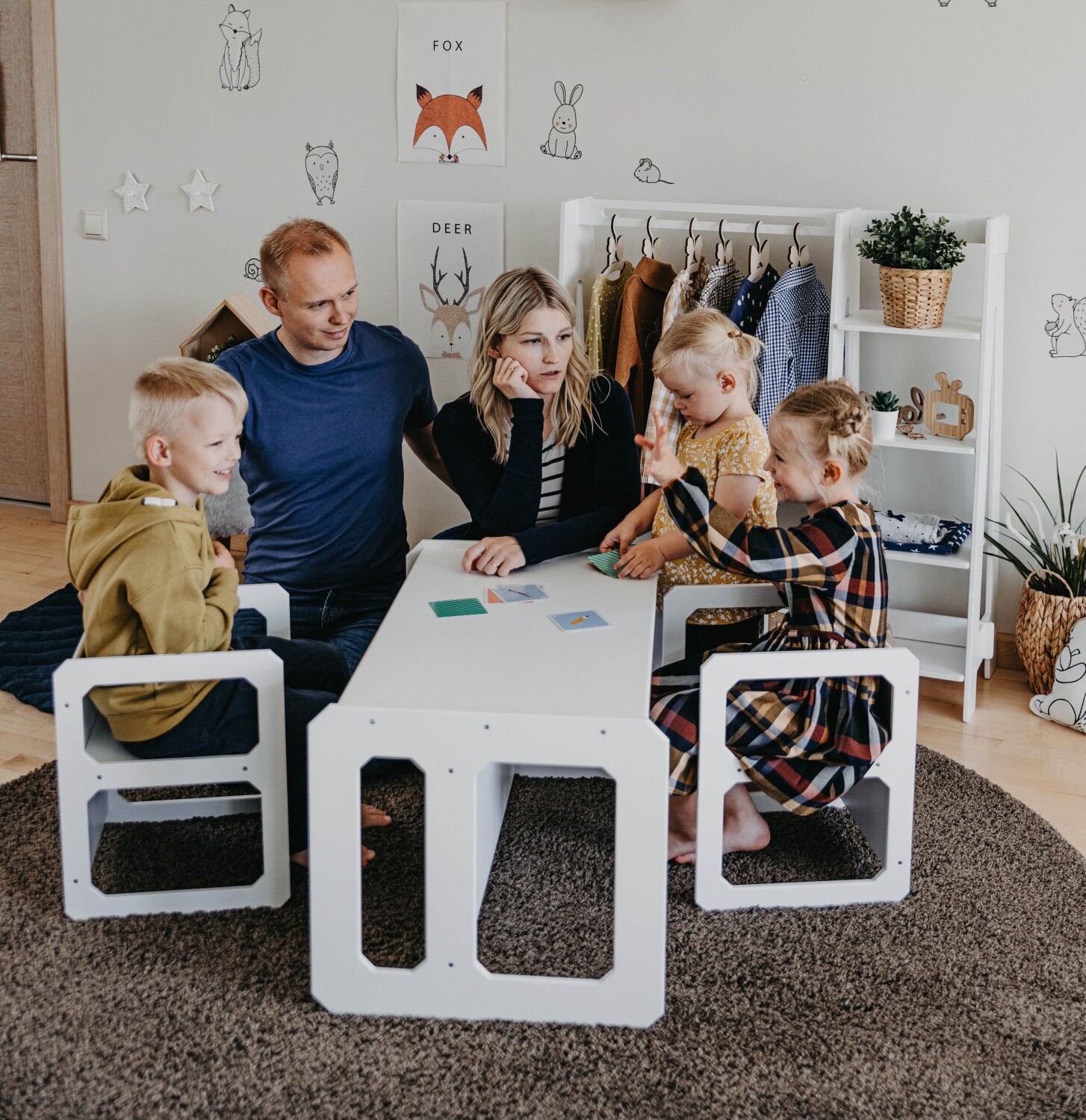 Montessori Weaning laud ja tool komplekt - 2 tooliga - Pilt 2