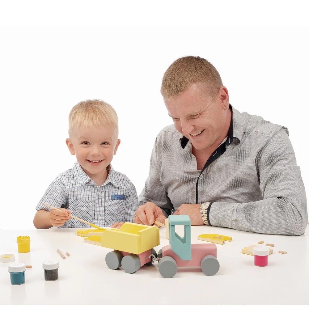 Tõnu - a wooden tractor you can assemble yourself - Image 3