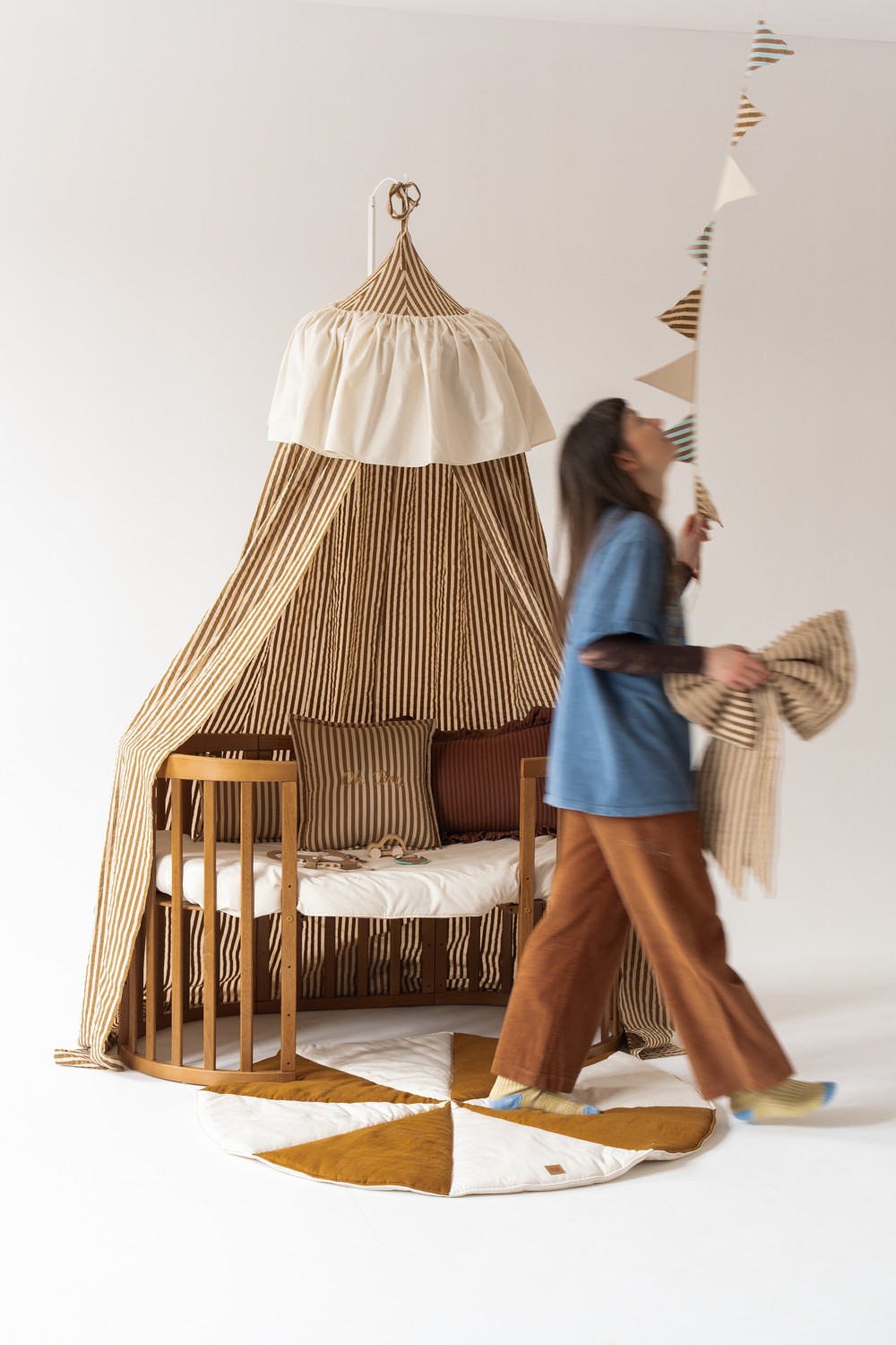 Cotton canopy - olive stripes - Image 3