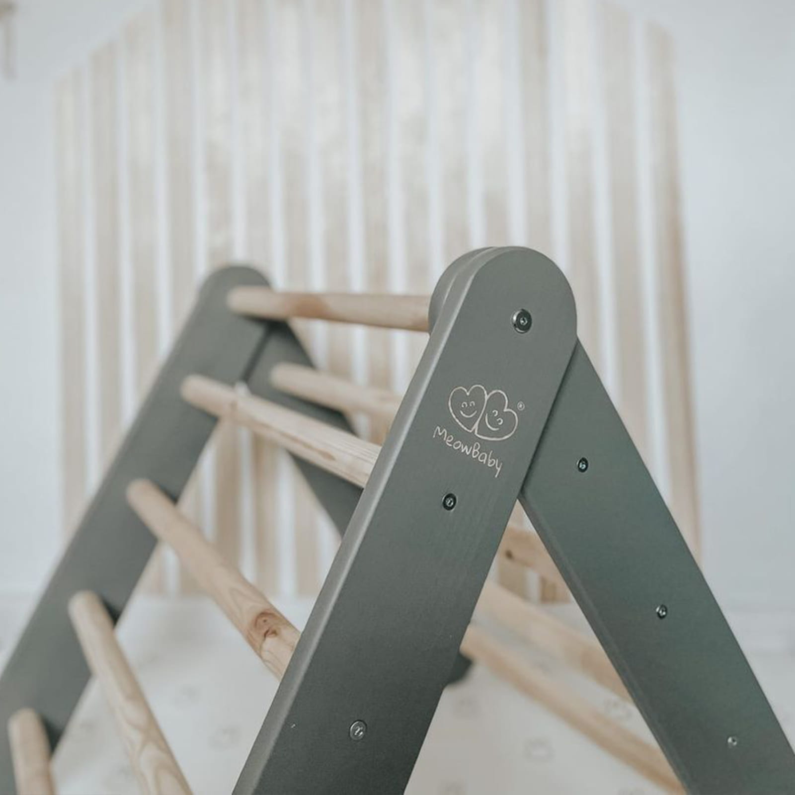 Pikleri Wooden Climbing Ladder - Gray - Image 9