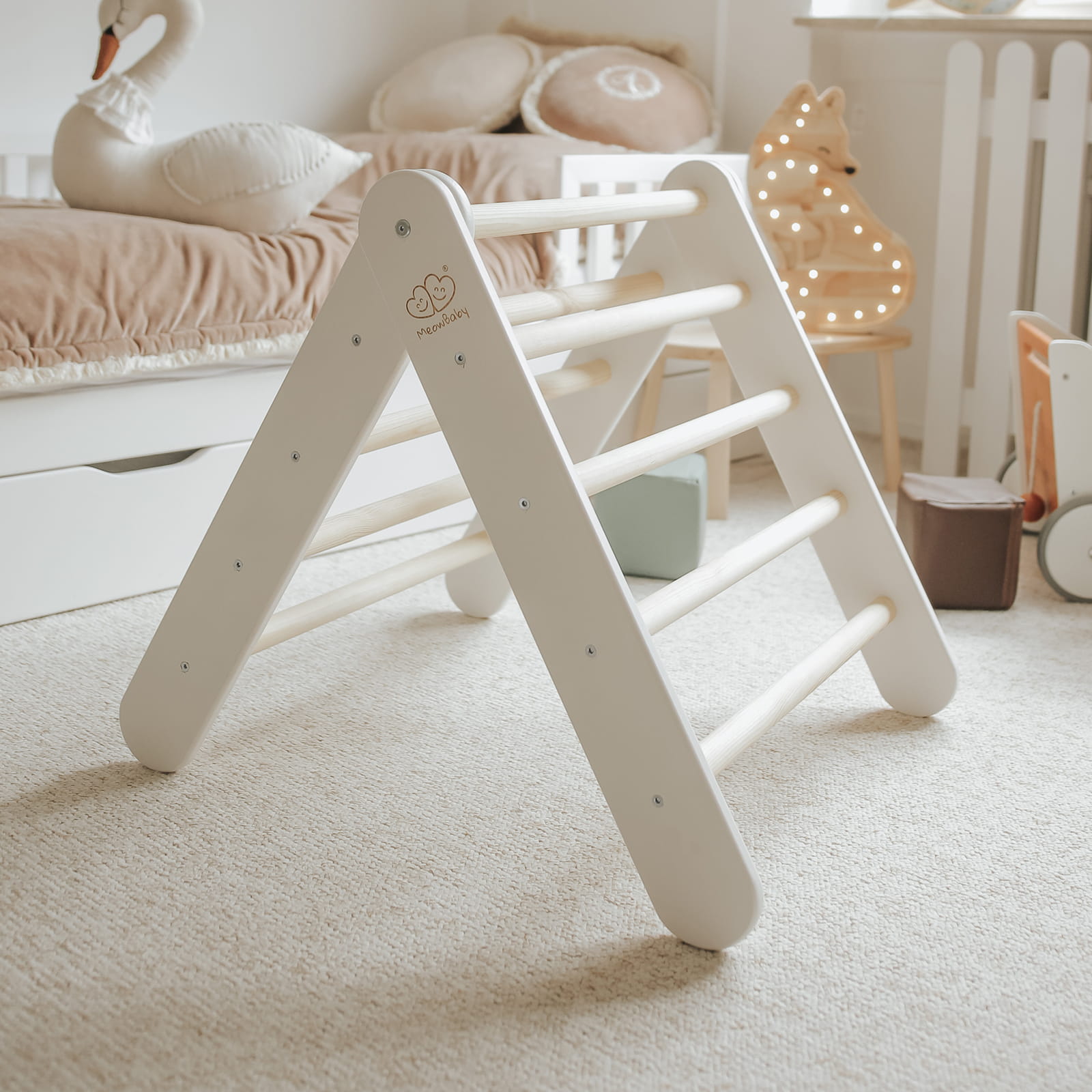 Pikleri Wooden Climbing Ladder - White - Image 11