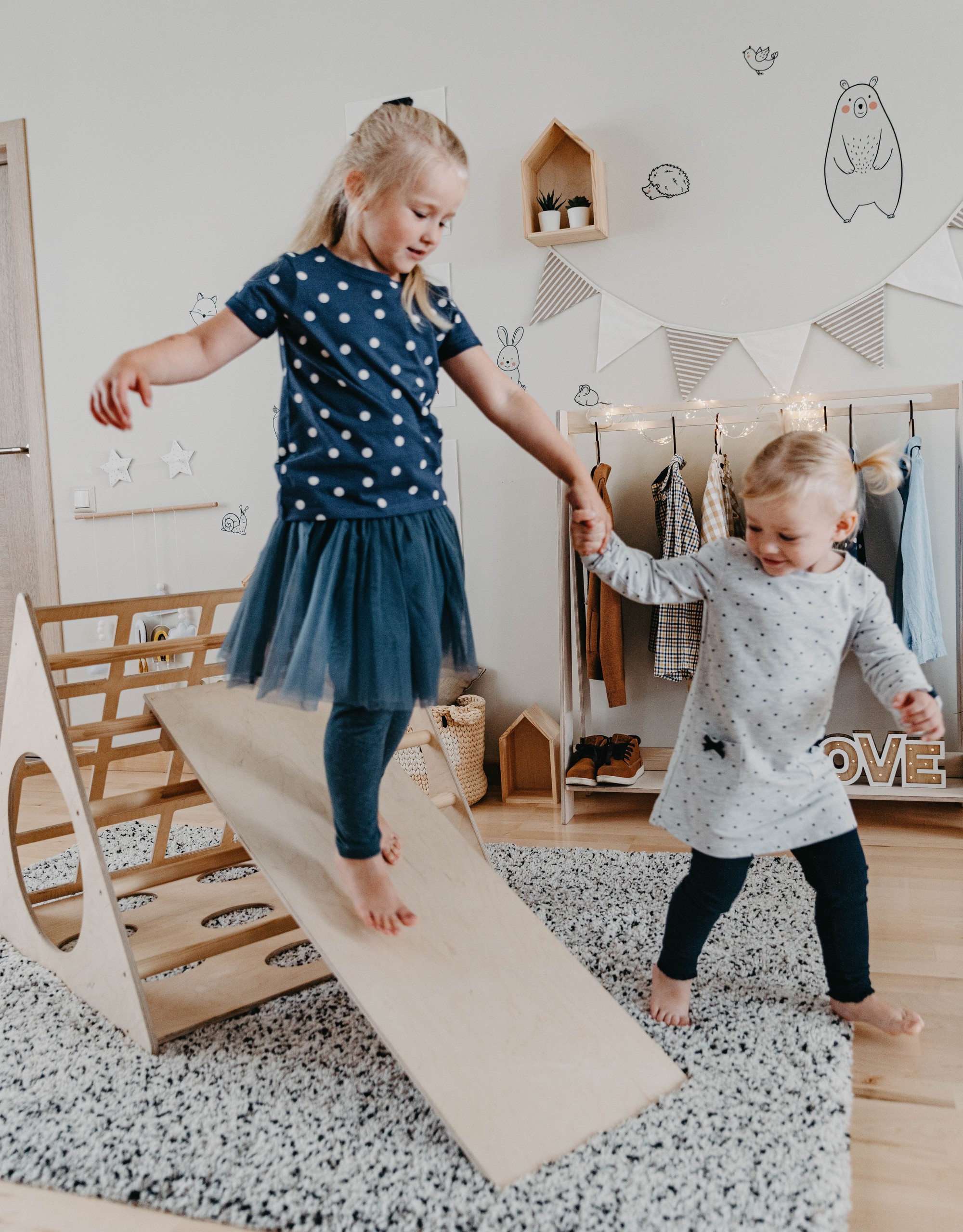 Montessori 3 nurgaga ronimiskolmnurk kaldteega - Pilt 2