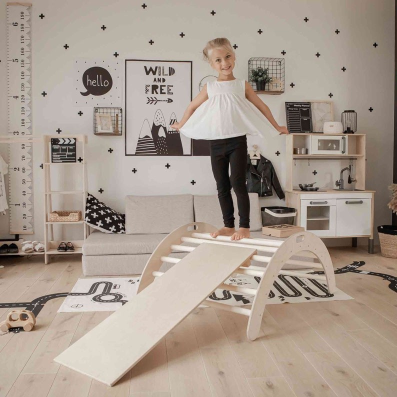 Montessori ronimiskaar kaldteega