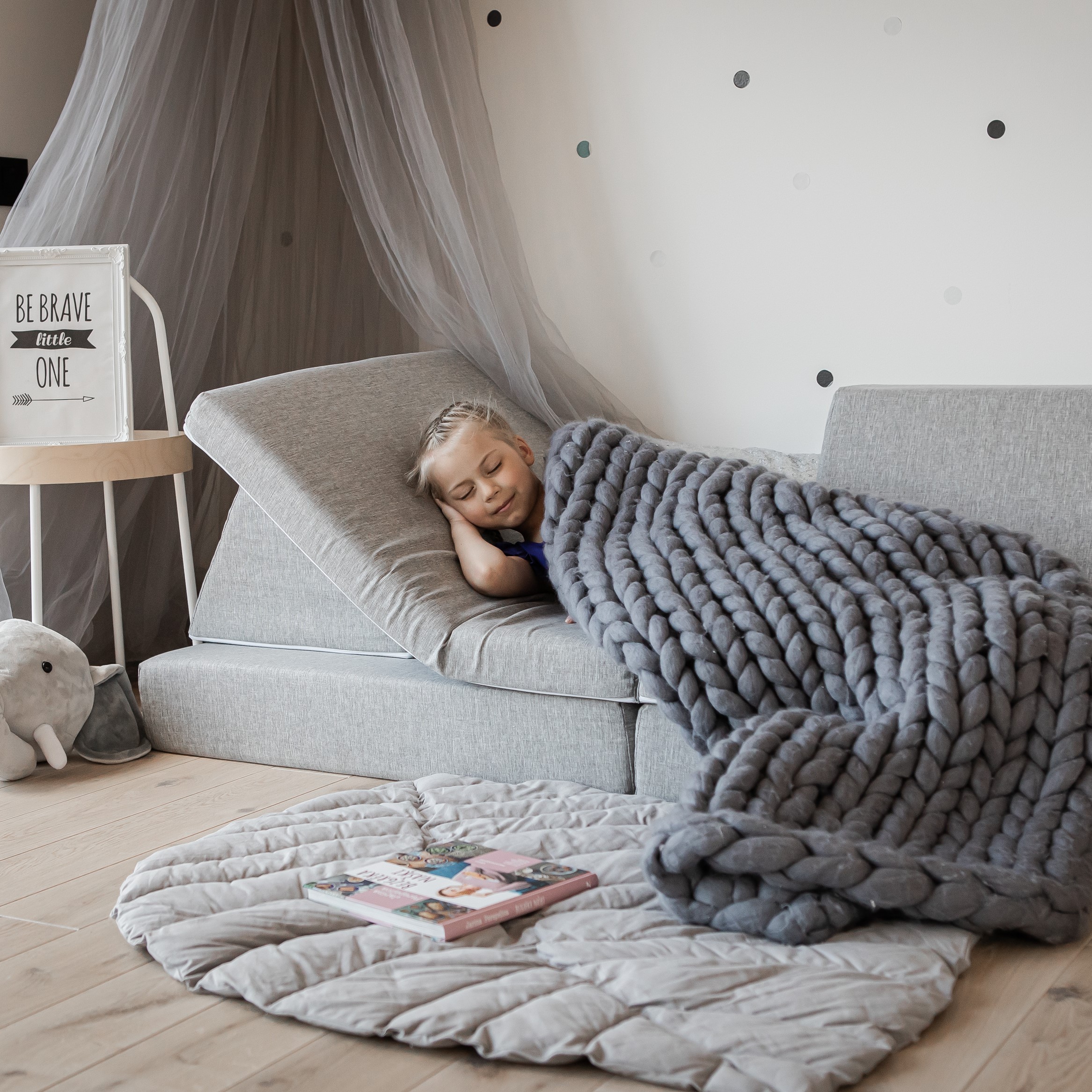 Aktiivne mängumadratsite komplekt - hall