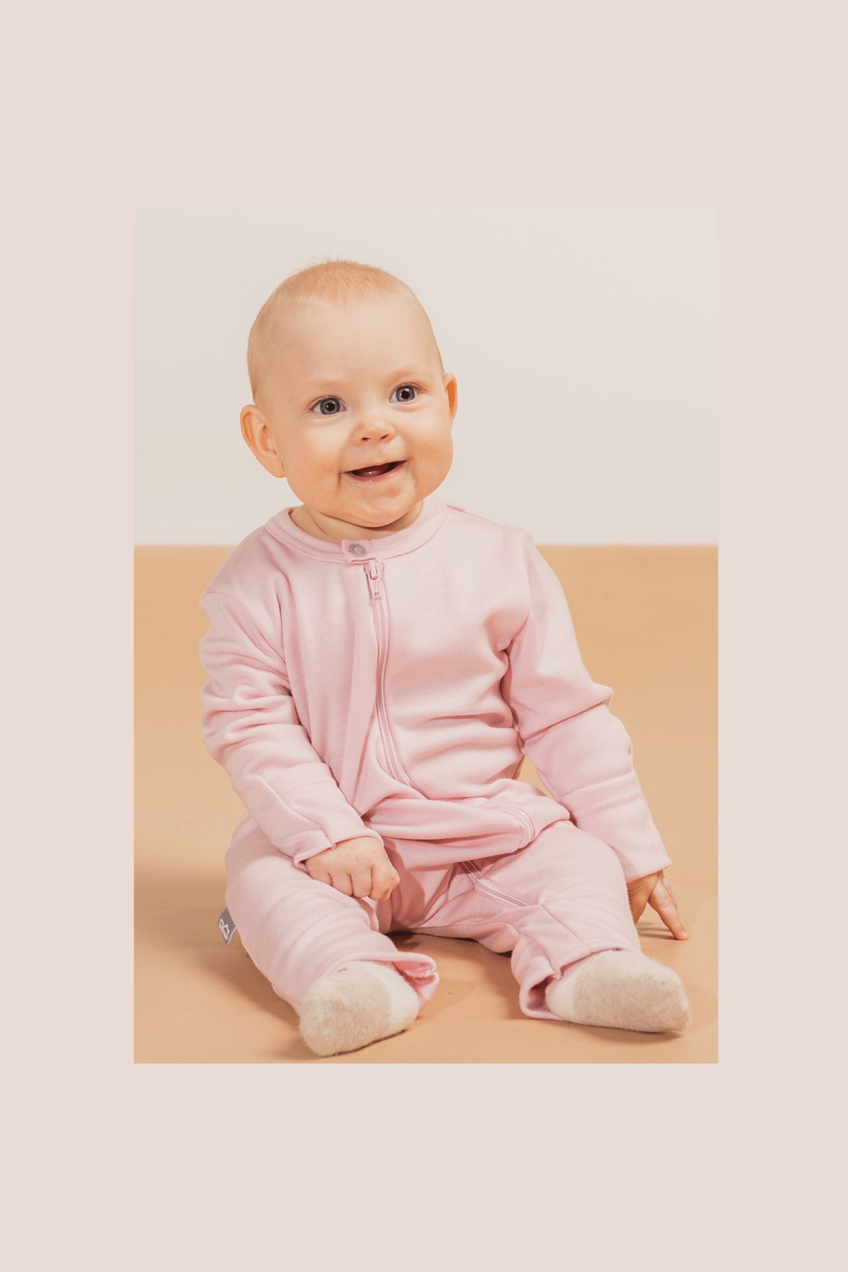 Merino Wool Baby Onesie – Pink - Image 3
